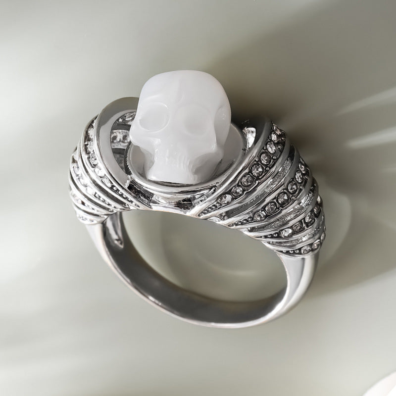 Diamond Skull Ring Punk Street