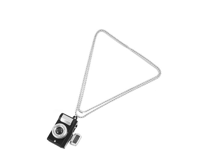 camera long chain