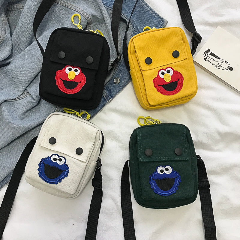Versatile cross - span student shoulder bag