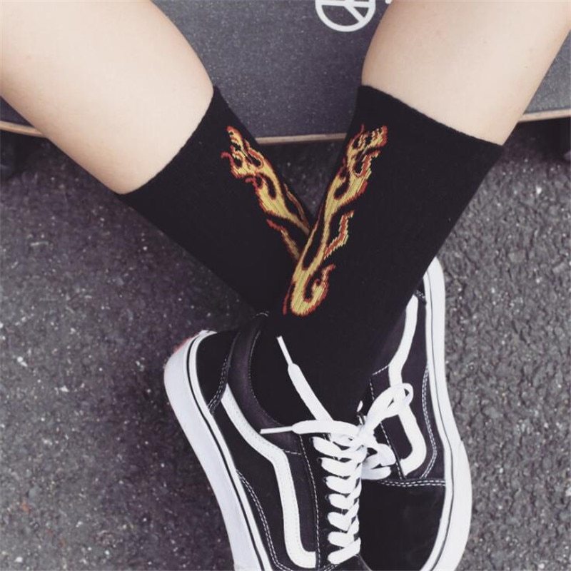 Flame street hip hop tube cotton socks