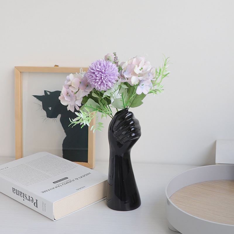 Nordic Style Body Art Black Ceramic Vase Ornament
