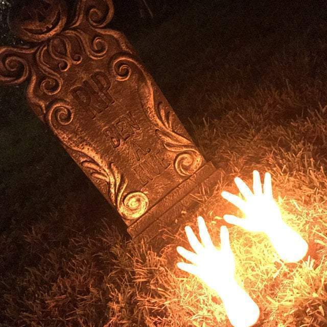 Horror Ghost Hand Ornament Glowing Hand Statue Creative Halloween Props For Home Garden Courtyard Decoration
