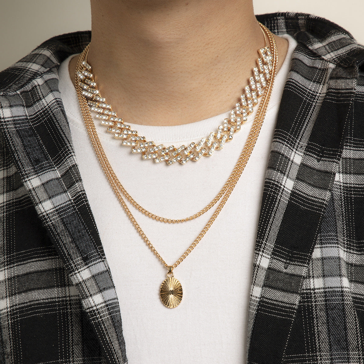 High Street Design Retro Necklace