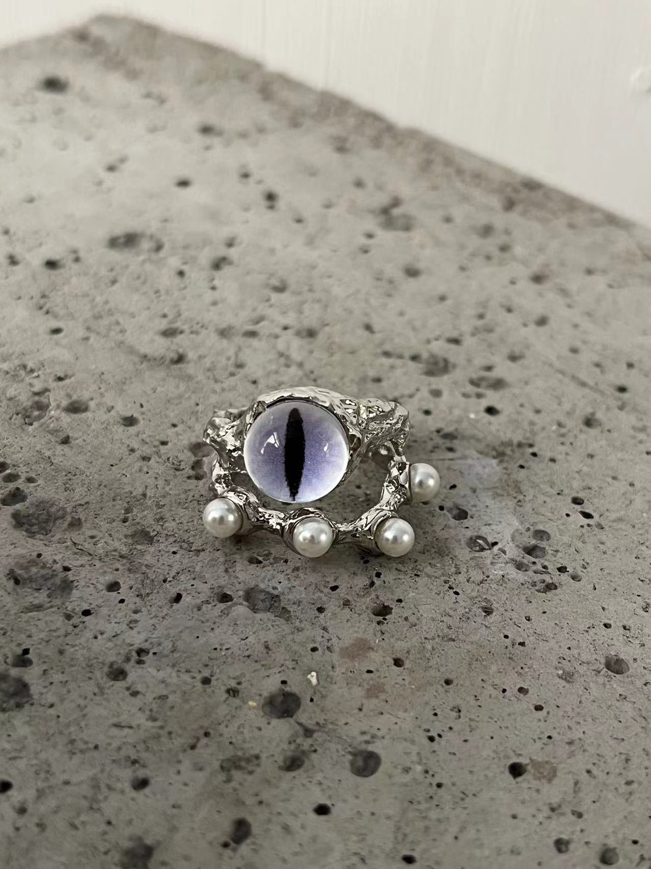 Heavy Duty Hip Hop Neutral Pearl Ring