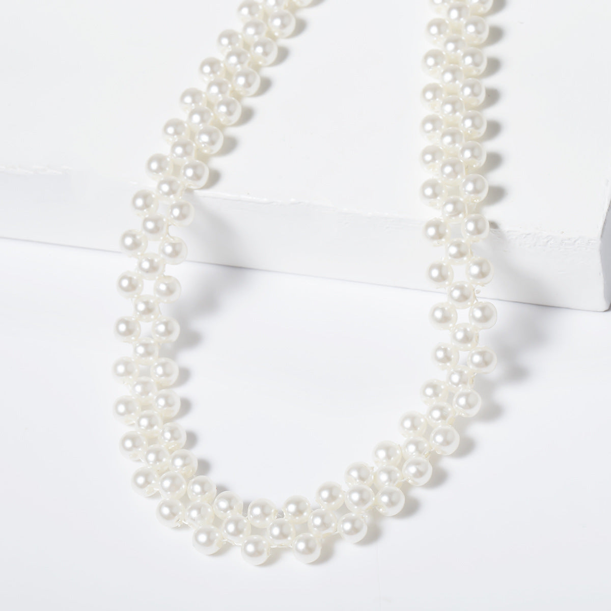 Fashion street beaded round necklace